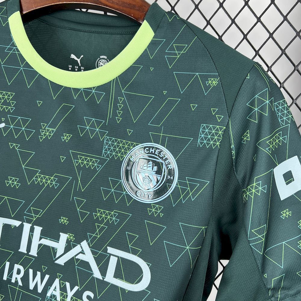 Manchester City 2025/26 (Tercera equipación)