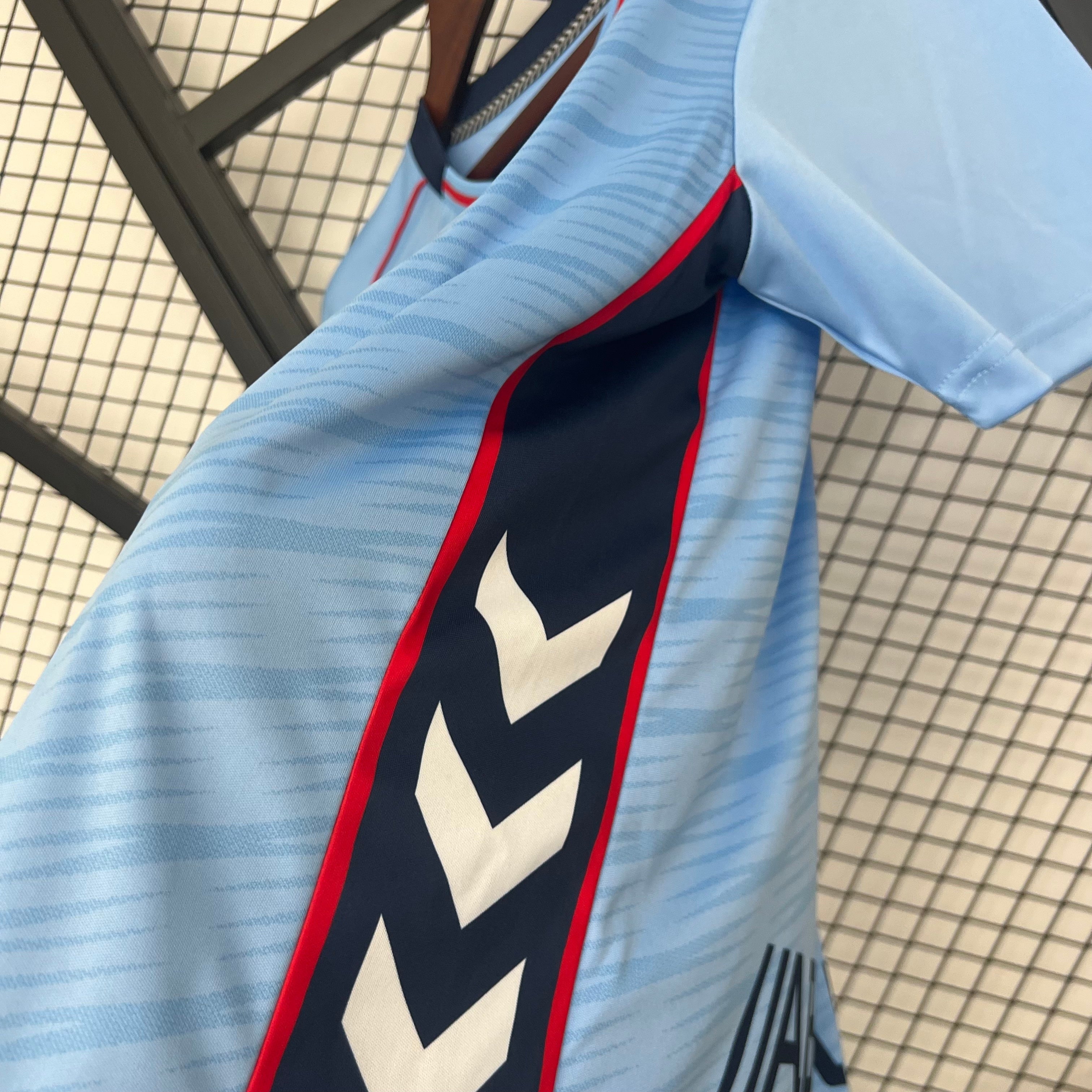 Celta de Vigo 2025/26 (Primera equipación)