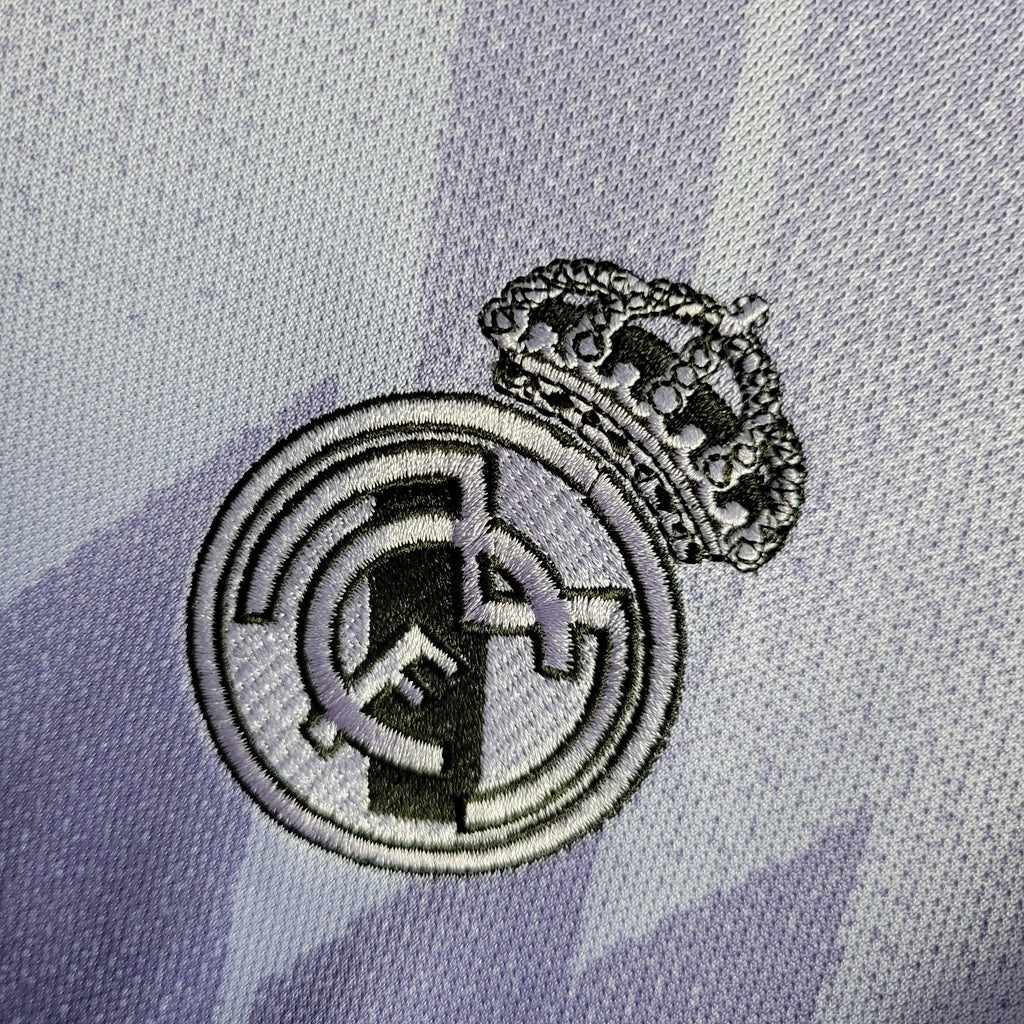 Real Madrid 2022/23 (Segunda equipación)