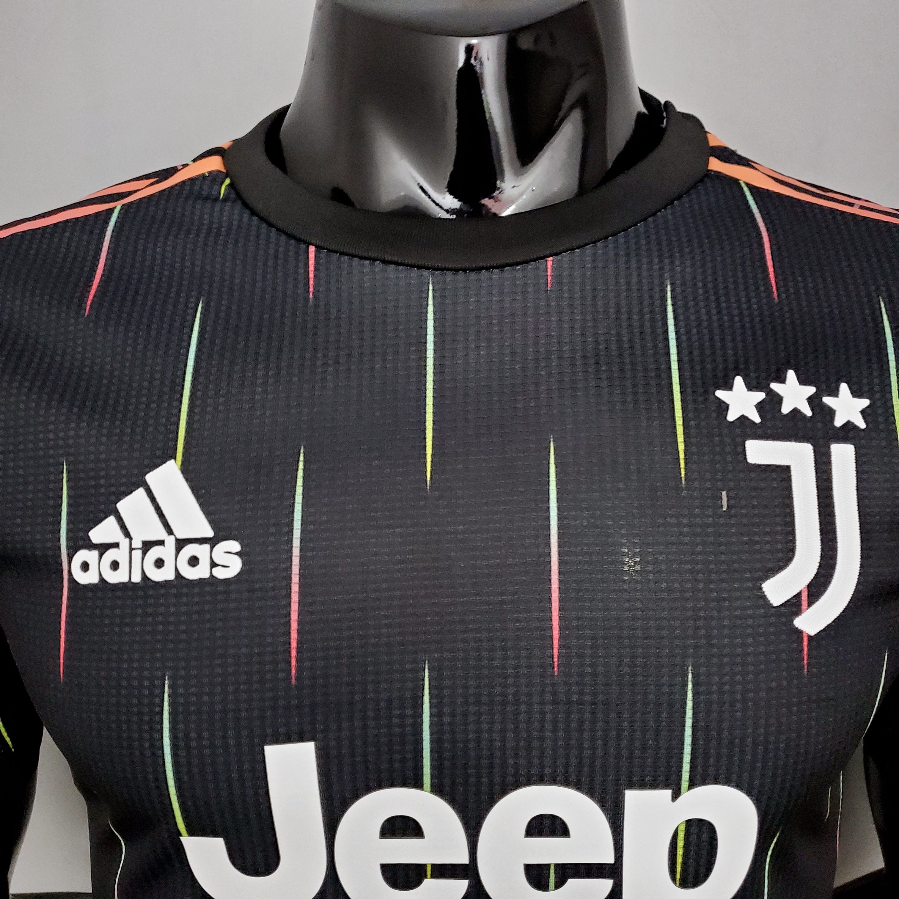 Juventus 2021/22 Vapor Match (Segunda equipación)