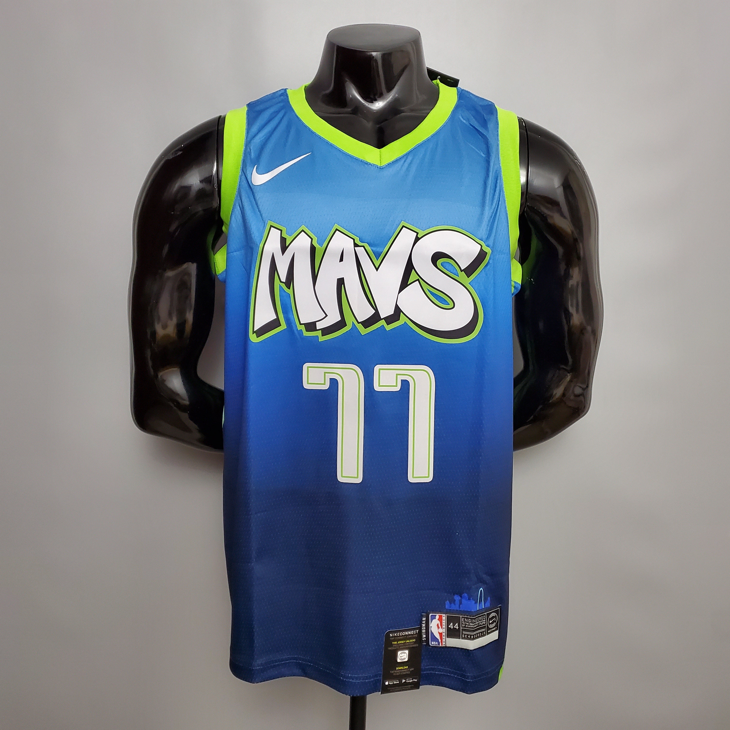 Dallas Maverick (blue idol)