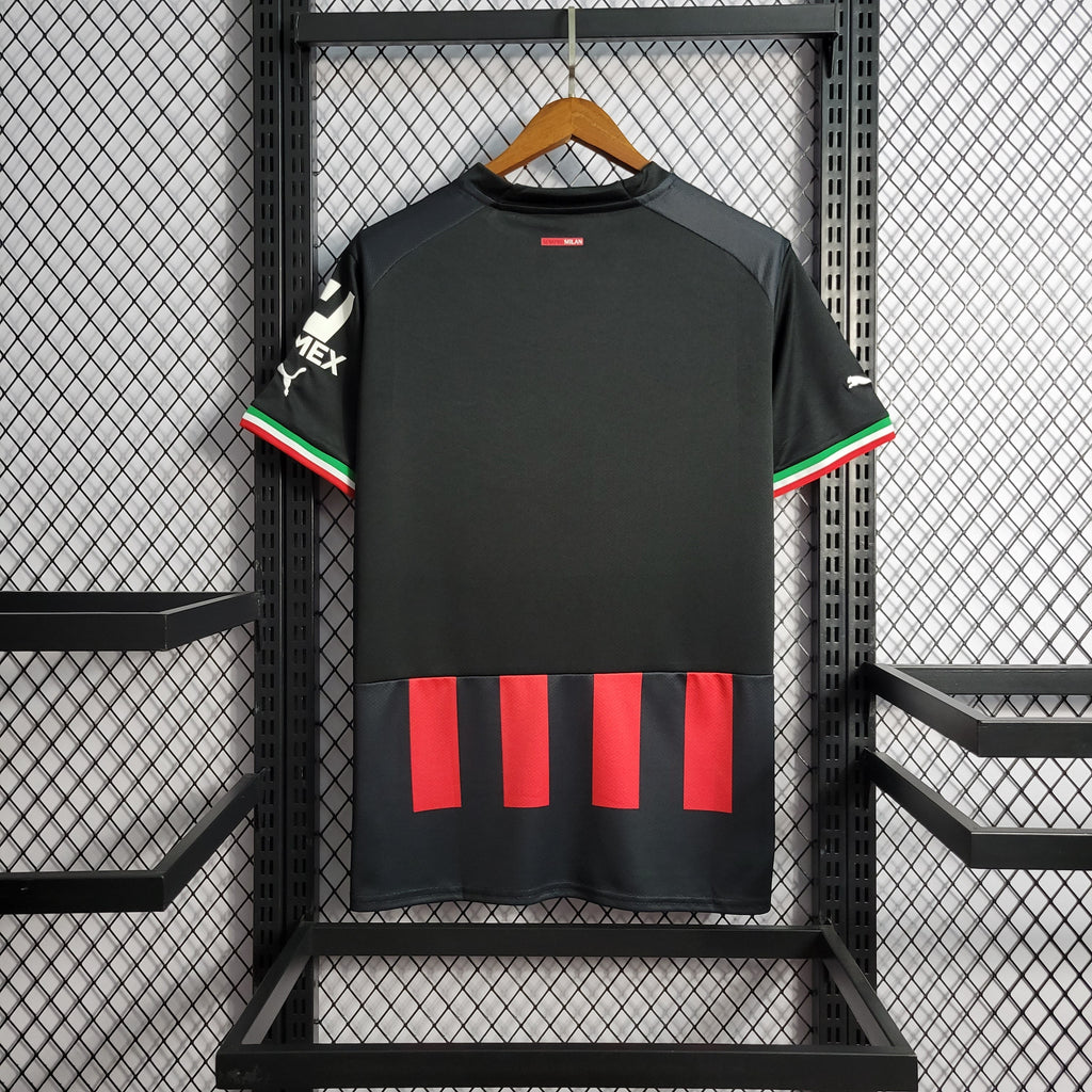 AC Milán 2022/23 (Primera equipación)