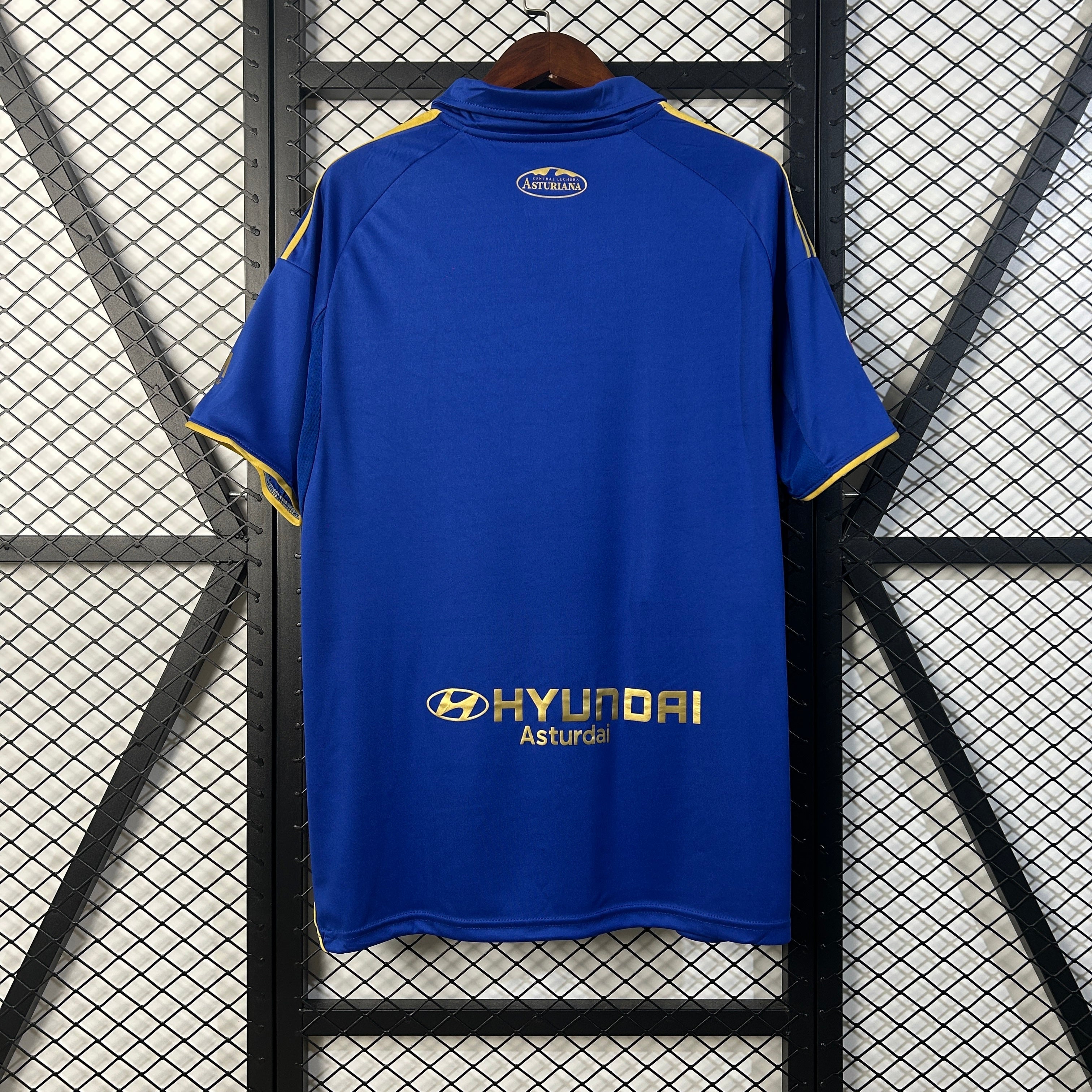 Real Oviedo 2025/26 (Primera equipación)