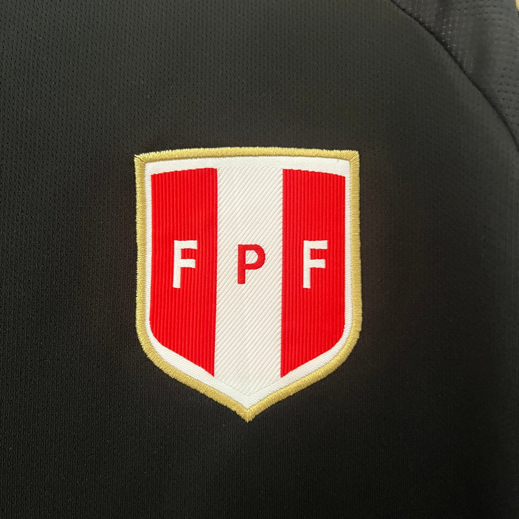 Perú 2024/25 (Segunda equipación)