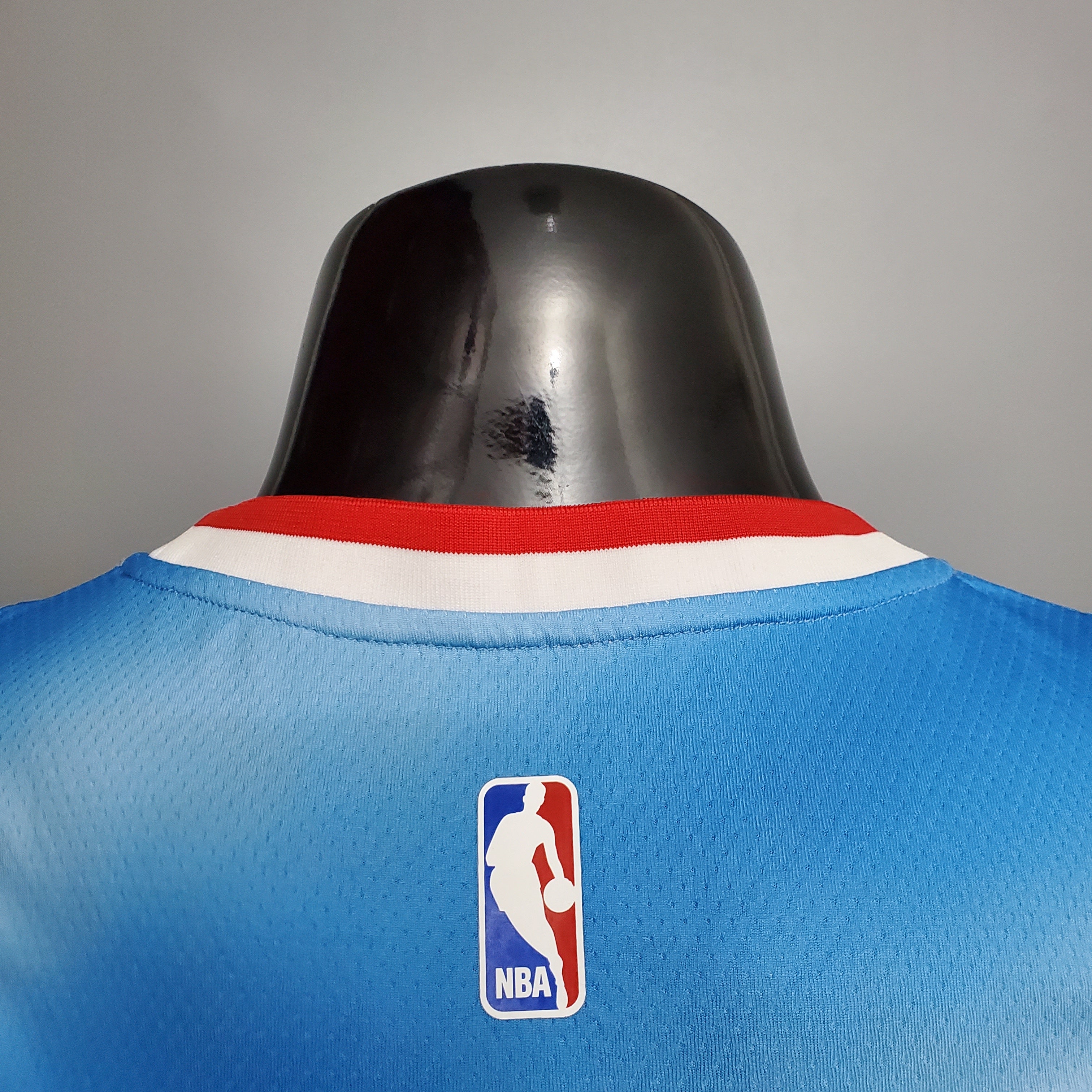 Brooklyn Nets (retro limited edition blue)
