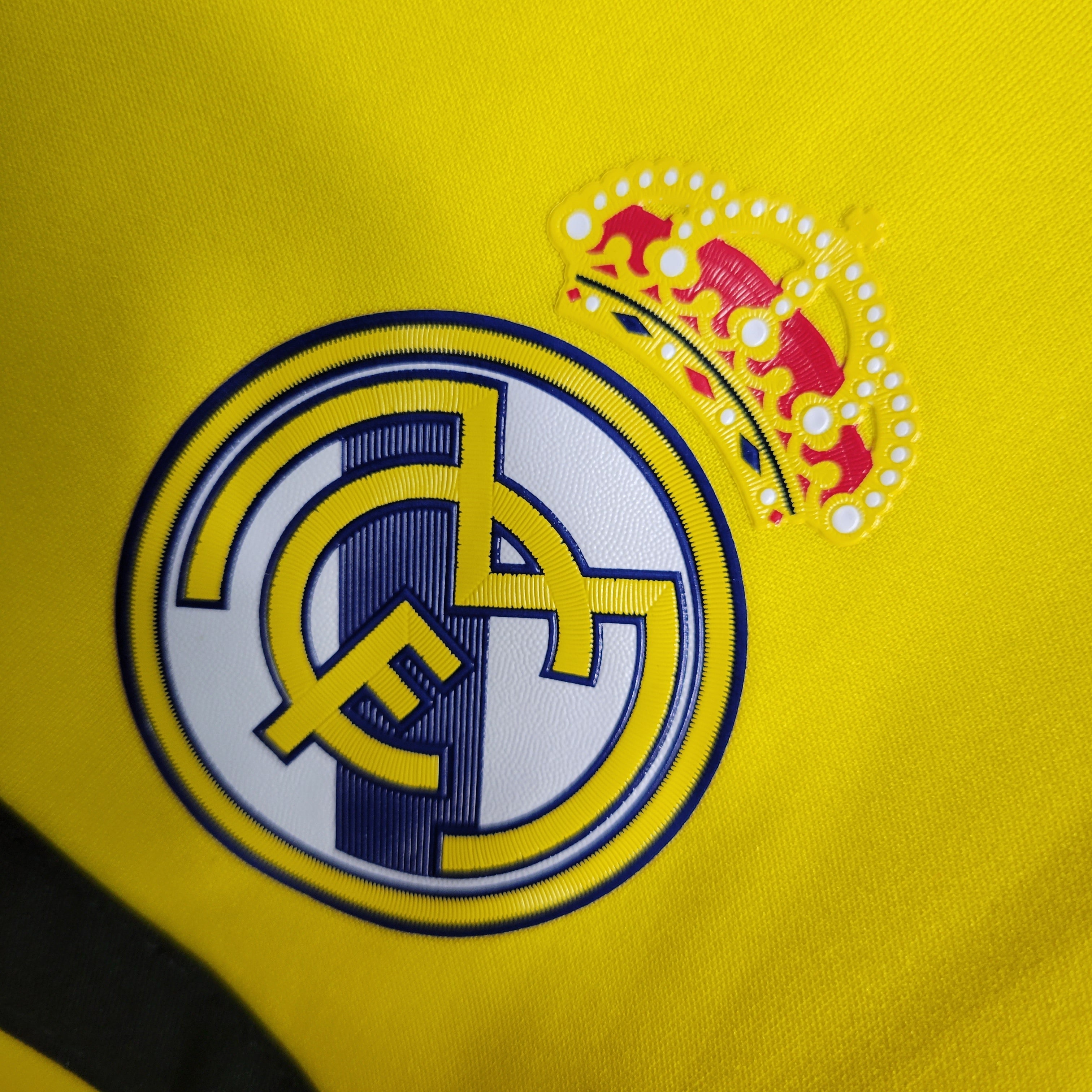 Retro Real Madrid  2011/2012 (edicion amarilla)