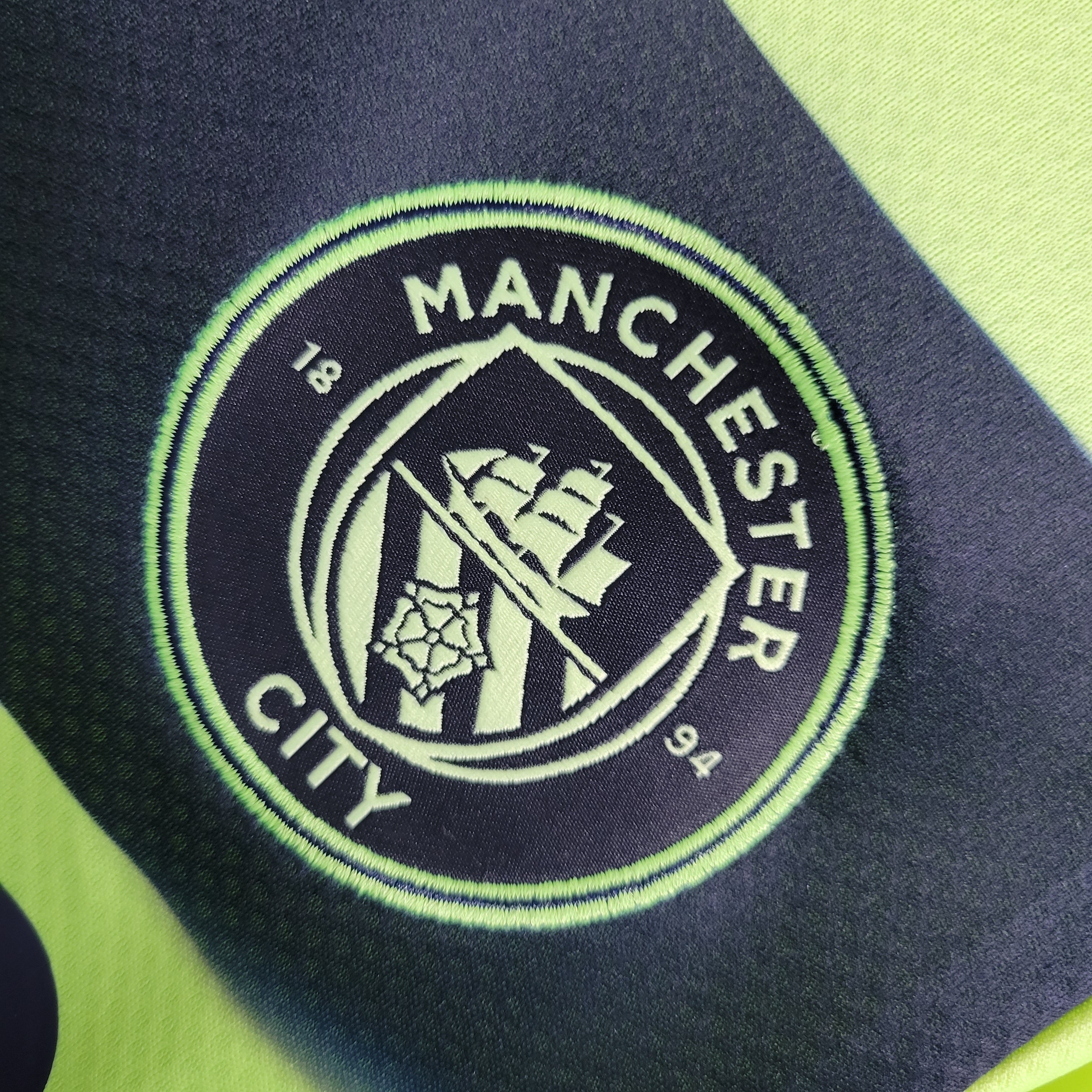 Manchester City 2022/23 (Tercera equipación)