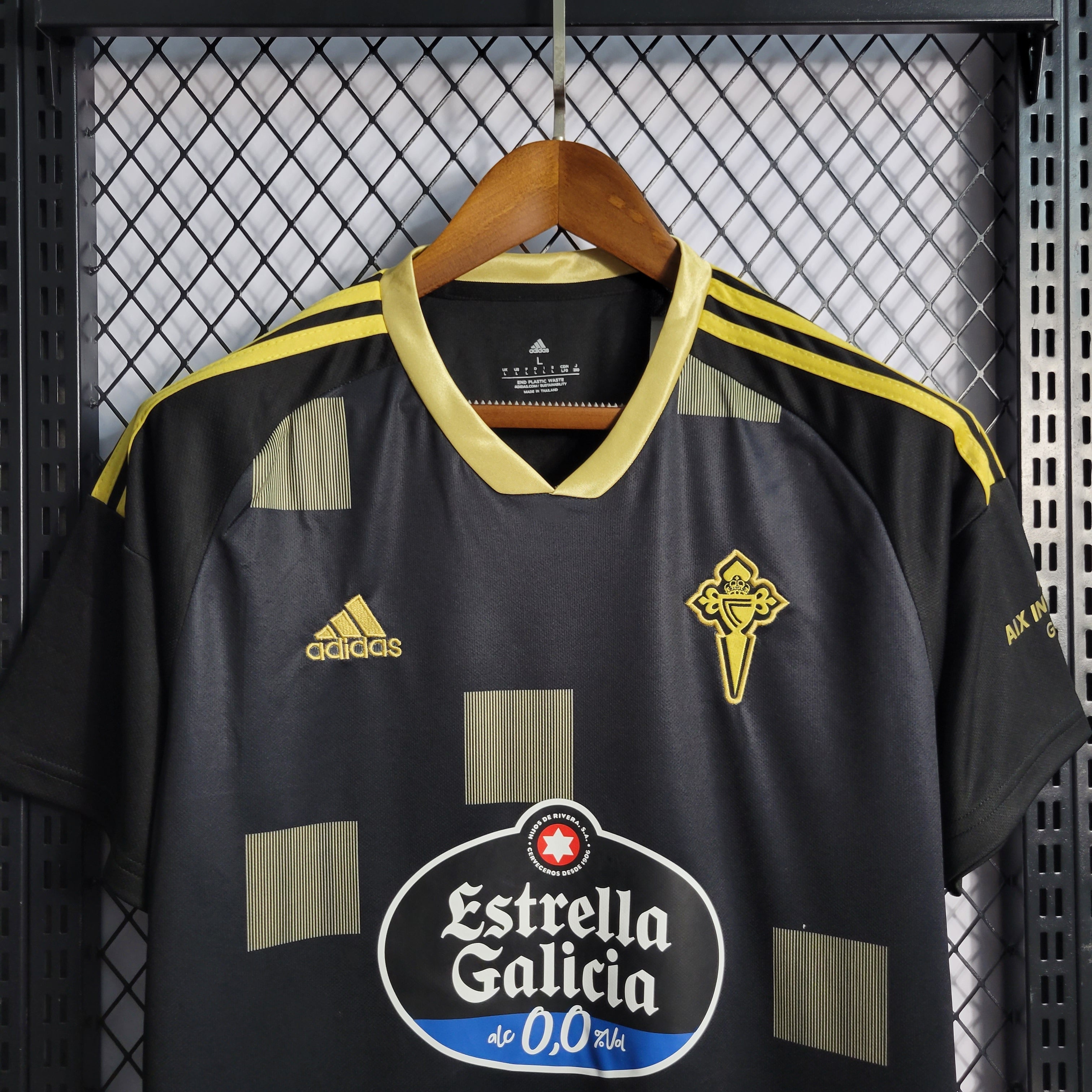 Celta de Vigo 2022/23 (Segunda equipación)