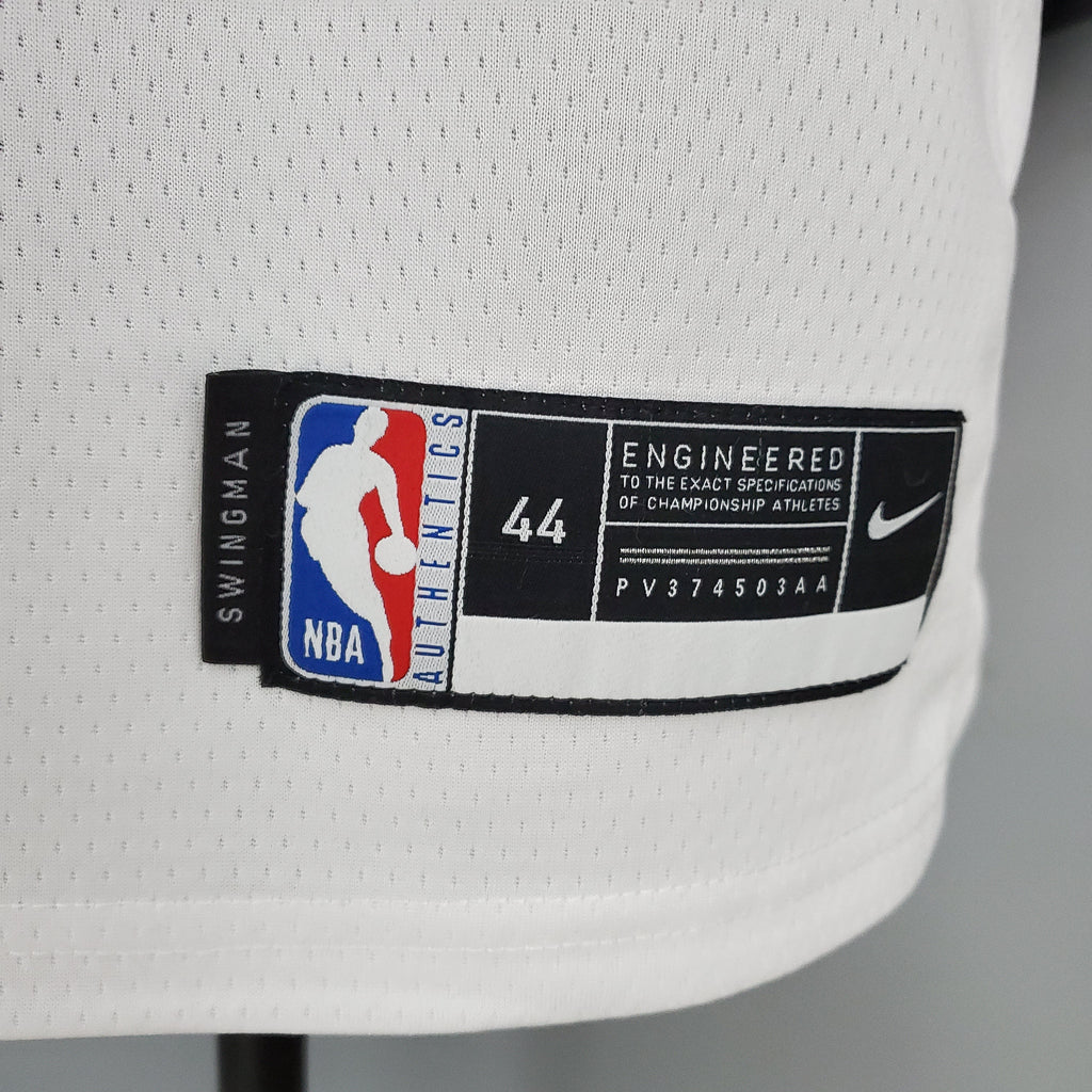 Phoenix Suns (white edition)