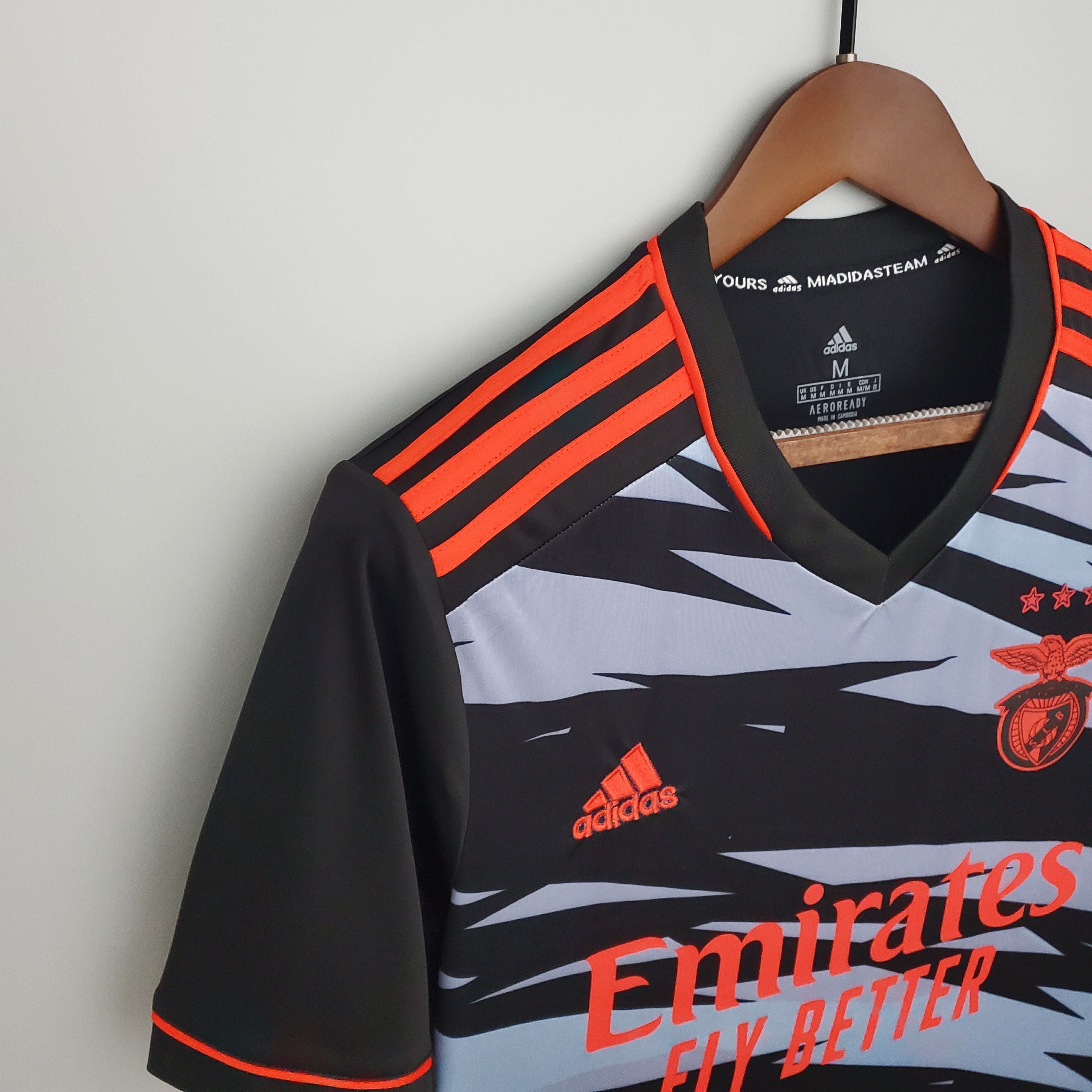 Benfica 2021/22 (Tercera equipación)