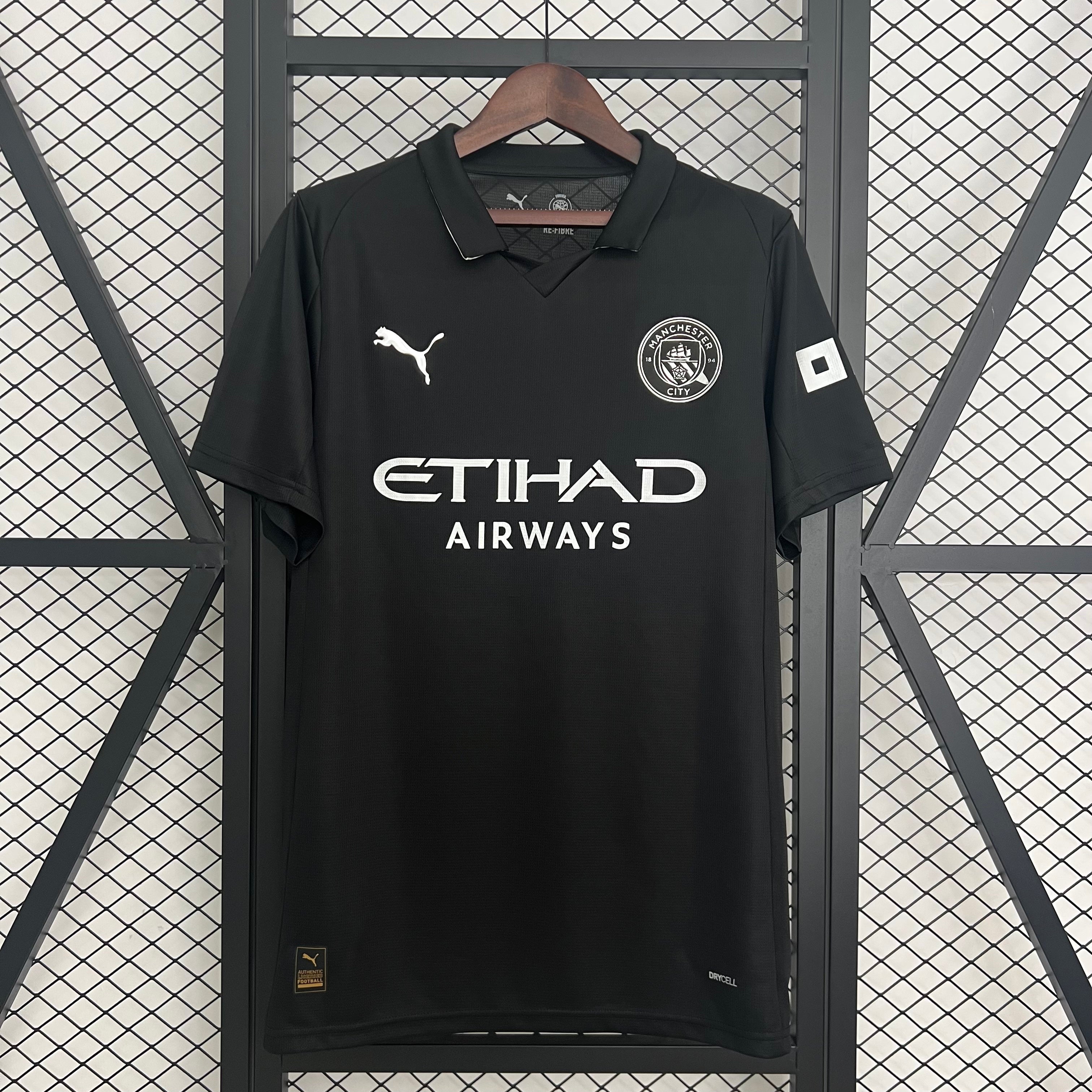 Manchester City 2025/26 (Segunda equipación)
