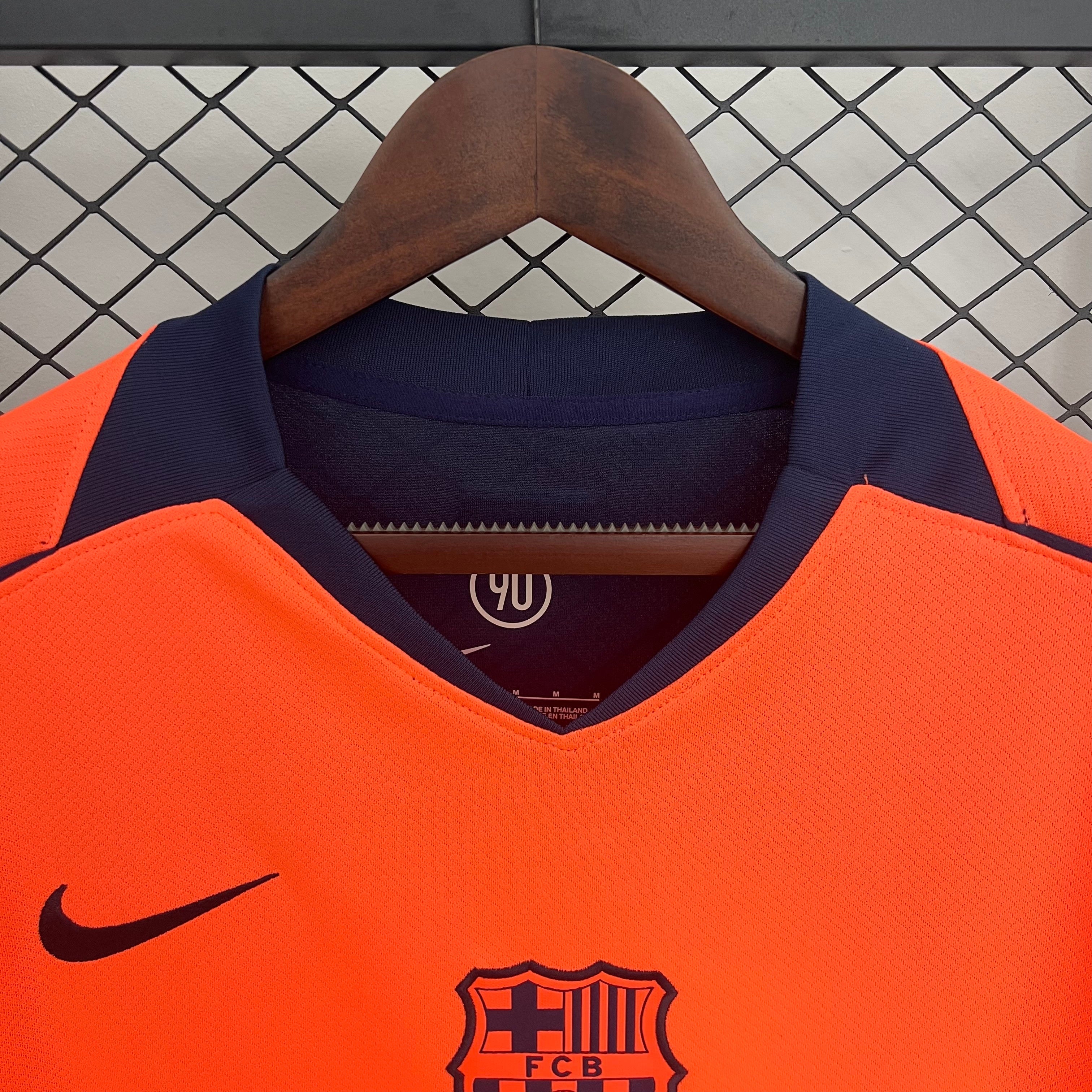 FC Barcelona 2025/26 (Tercera equipación)