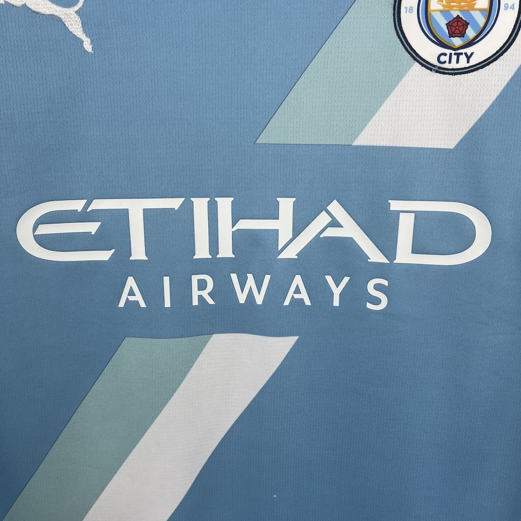 Manchester City 2025/26 (Primera equipación)