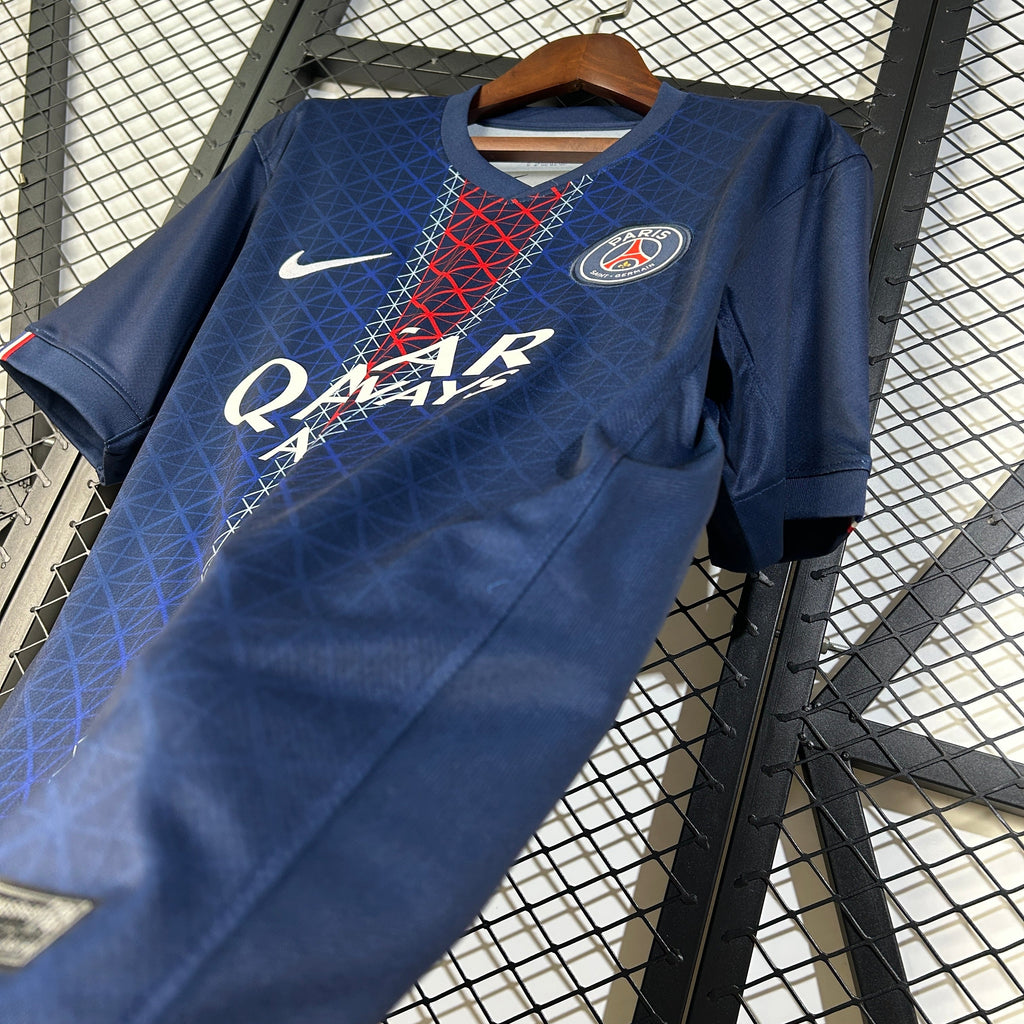 París Saint-Germain 2025/26 (Primera equipación)