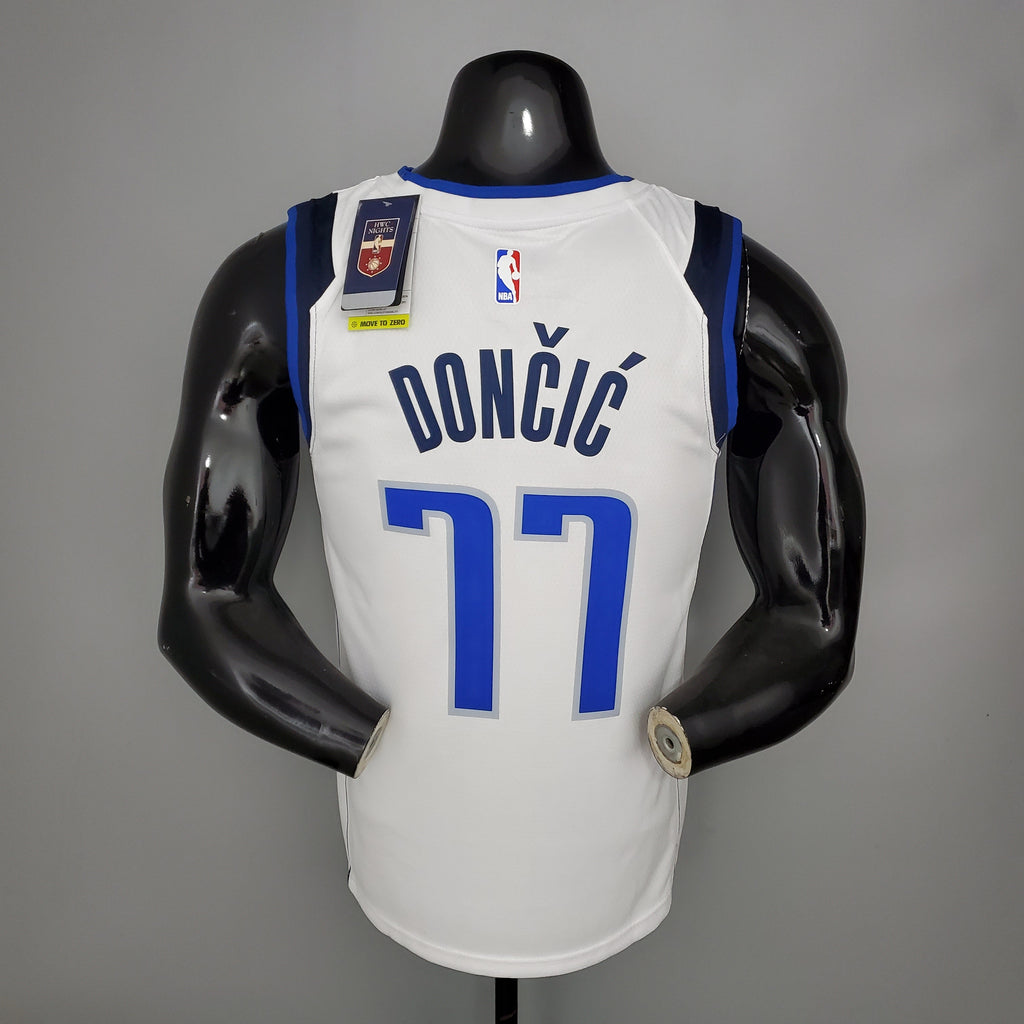 Dallas Maverick (lone ranger home white)
